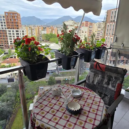 Garden Rezidence Turdiu Πανσιόν 3*